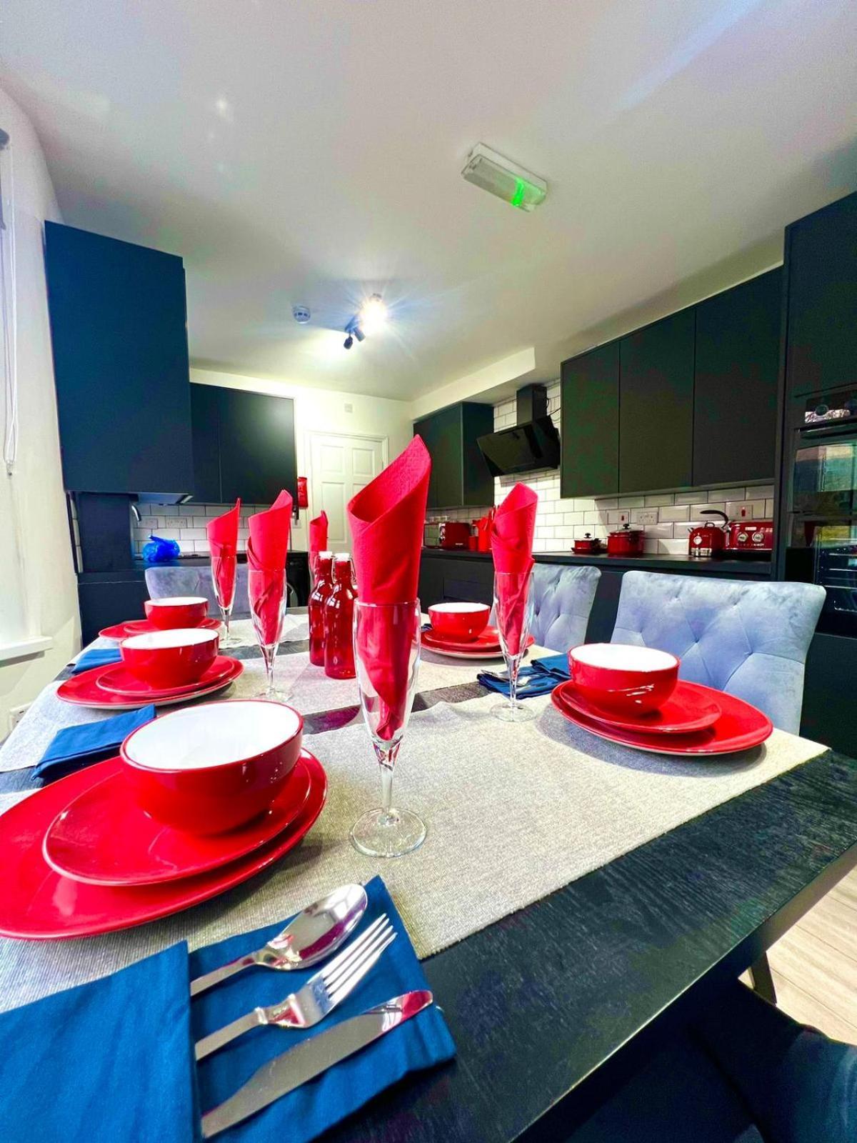 Stratford City - Luxe House With Garden Villa Londra Esterno foto